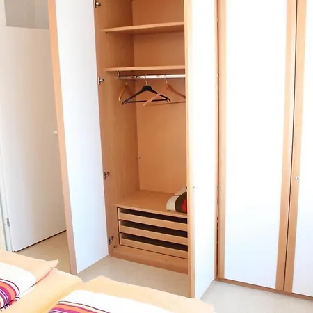 M2 - Apartmenthaus Marienburger Str 4 - Feriendomizil Hollich