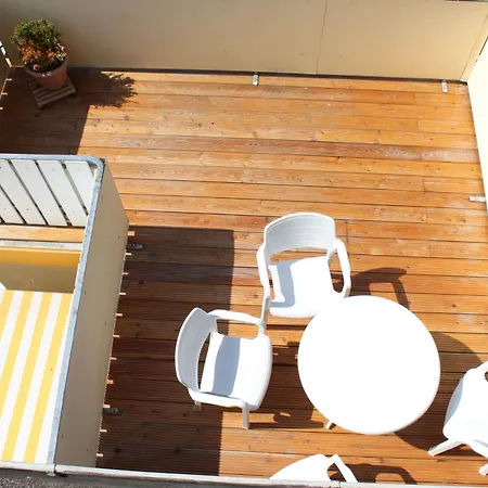Apartamento M2 - Apartmenthaus Marienburger Str 4 - Feriendomizil Hollich *